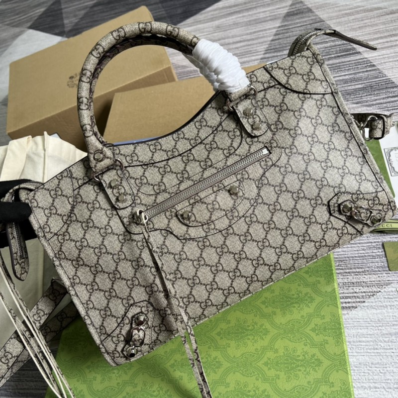 The Designer Replica Gucci 681695 Hacker Project medium Neo Classic bag